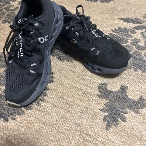 On Women's Black and Gray Athletic Shoes
